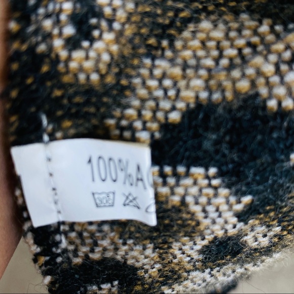 Animal Print Versatile Wear Poncho Cape Cloak O/S - Picture 5 of 13